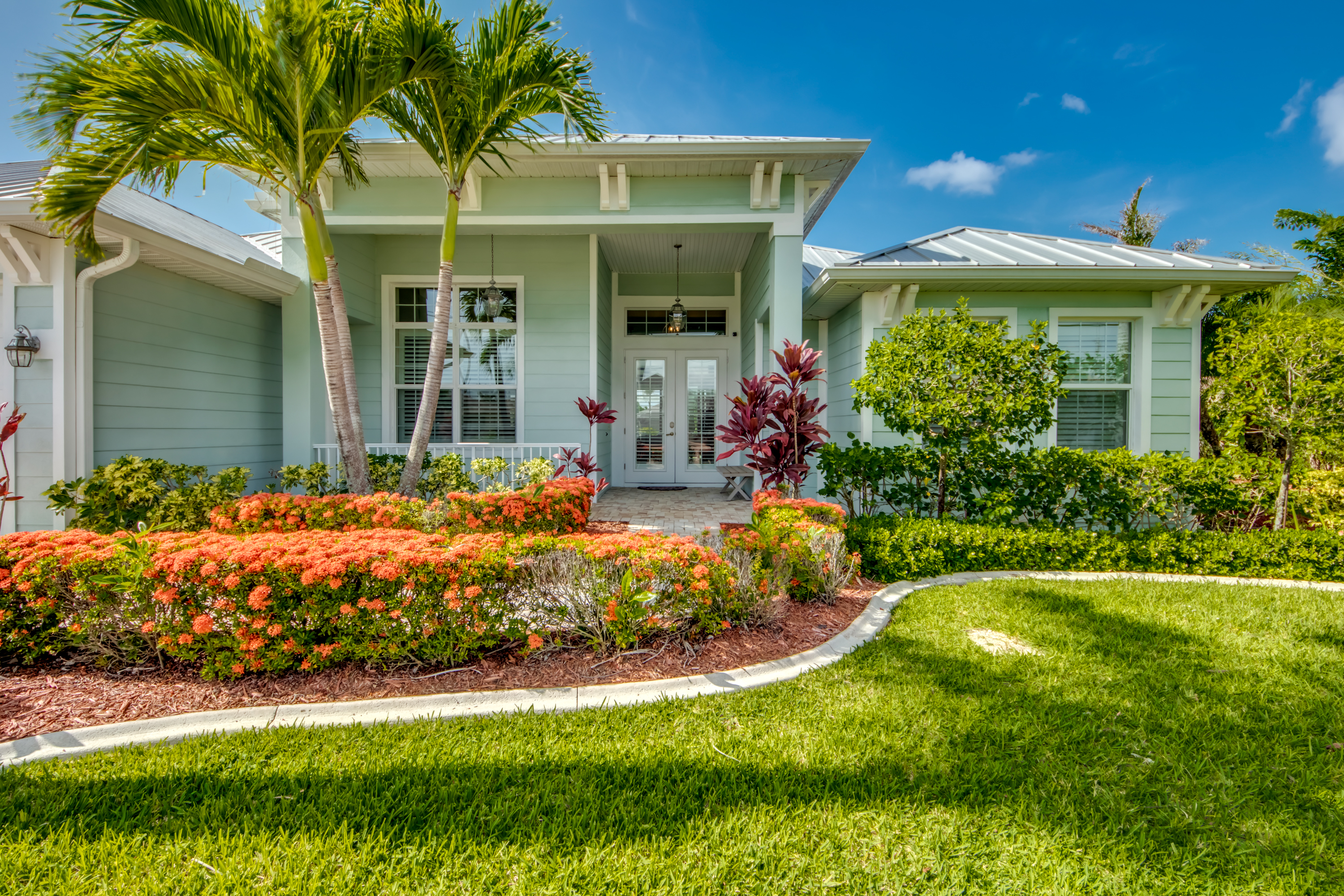 Ferienhaus mieten in Cape Coral unsere Villa The Beachwalk Frontansicht