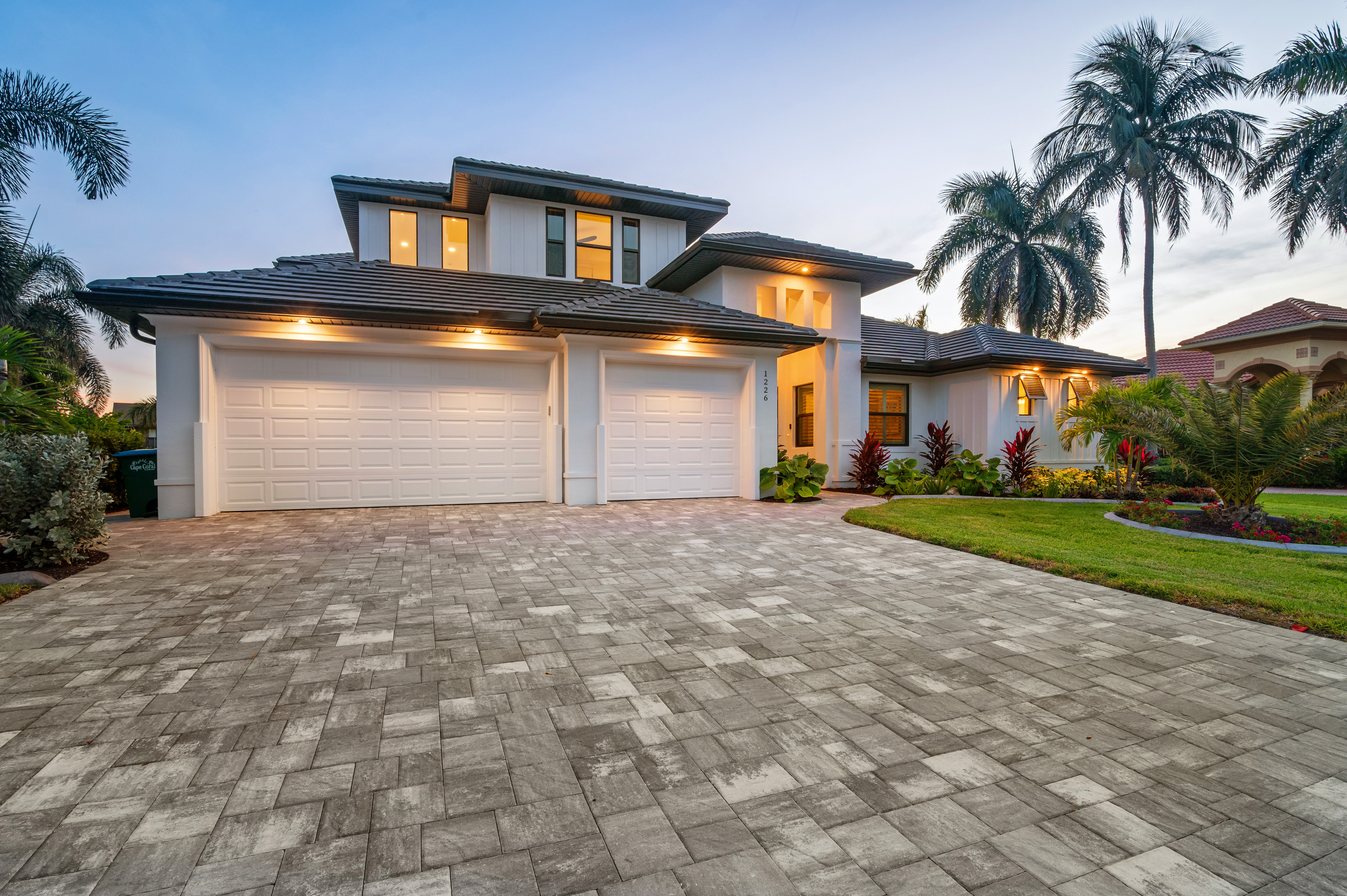 Ferienhaus mieten in Cape Coral unsere Villa The Beachwalk Frontansicht